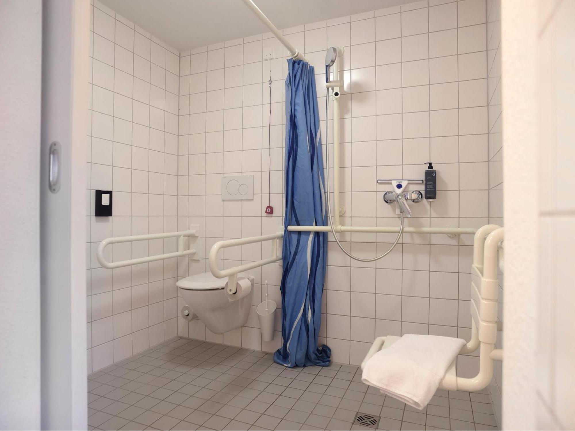B&B Hotel Rostock-Broderstorf Exterior foto
